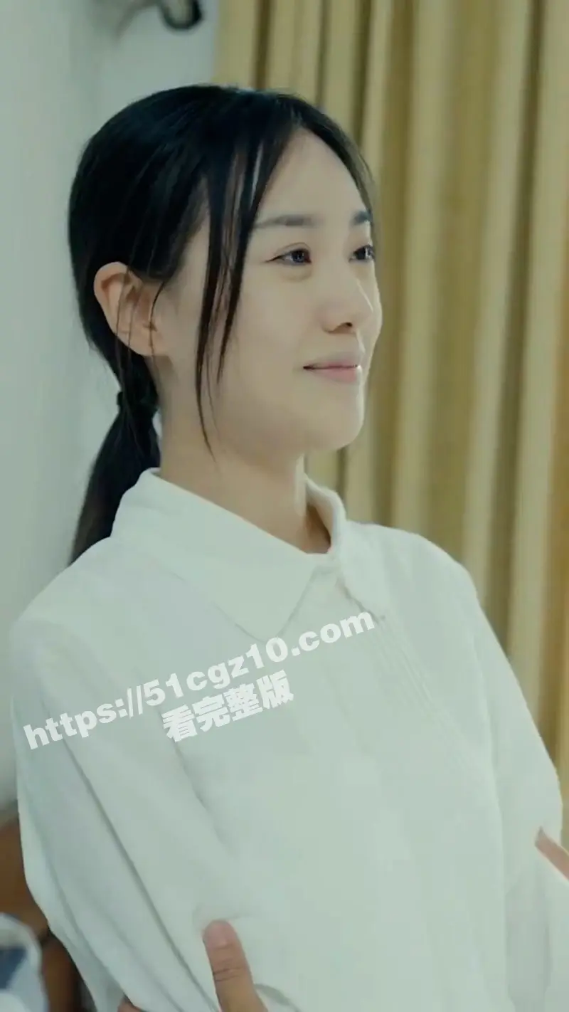 每日短剧《歌手2024之天王归来》酒吧驻唱周明遭明星女友背叛 却意外穿越回到2006年！ 图4