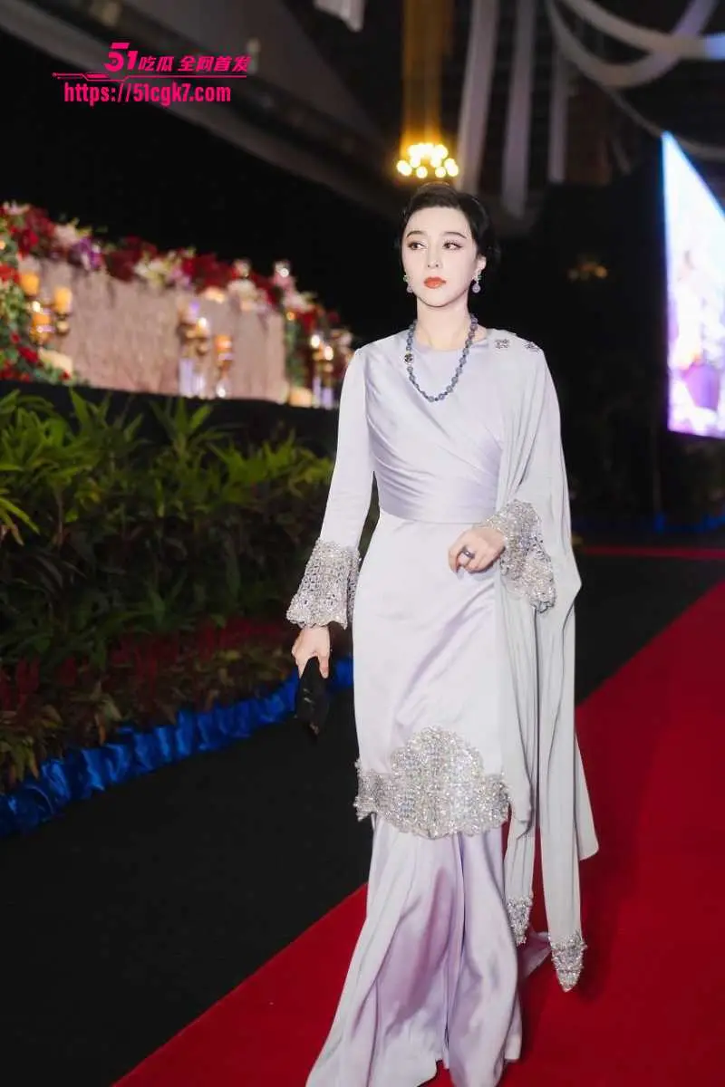 范冰冰马来西亚拿督勋衔 想起苹果本色出演真操的敬业 内娱极品女演员 追求真实度无人能及! 图3