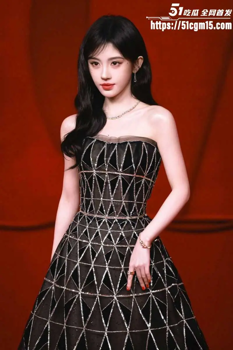 超一线女星 鞠婧祎 偷税漏税一年狂圈半亿 签约公司眼红实名举报 晒出不雅视频轰动娱乐圈! 图5