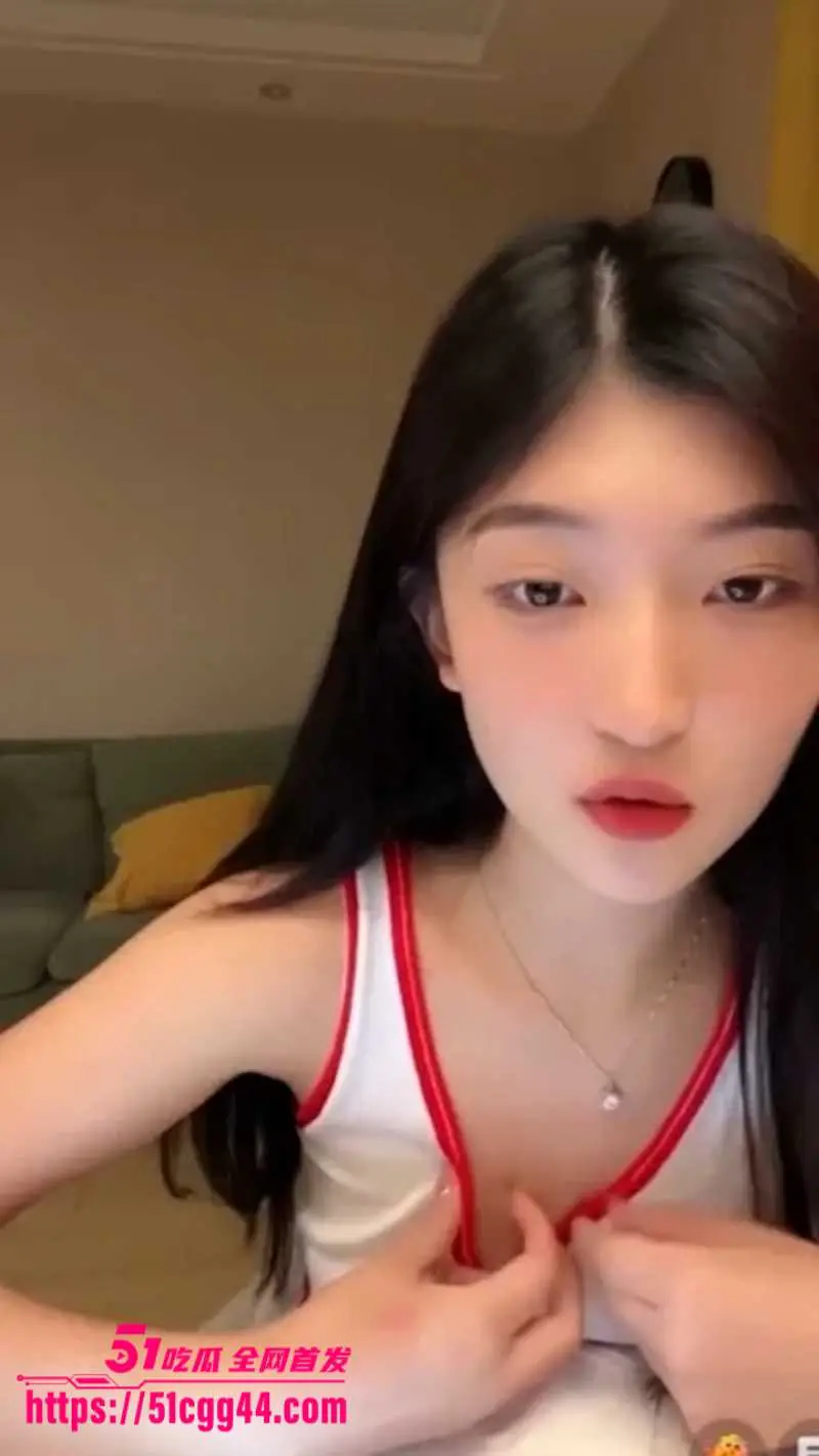 抖音擦边美女主播 媛猴 超大尺度漏三点视频被网友流出 没想到女神私底下那么风骚 图6