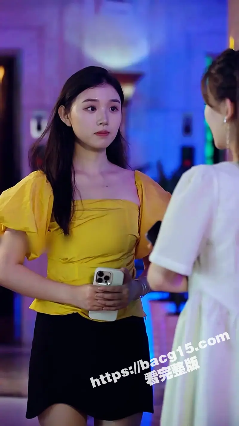 每日短剧《这个妹妹假正经》服务员小妹被富豪调戏开除 出门后却被告知继承林氏集团！ 图8