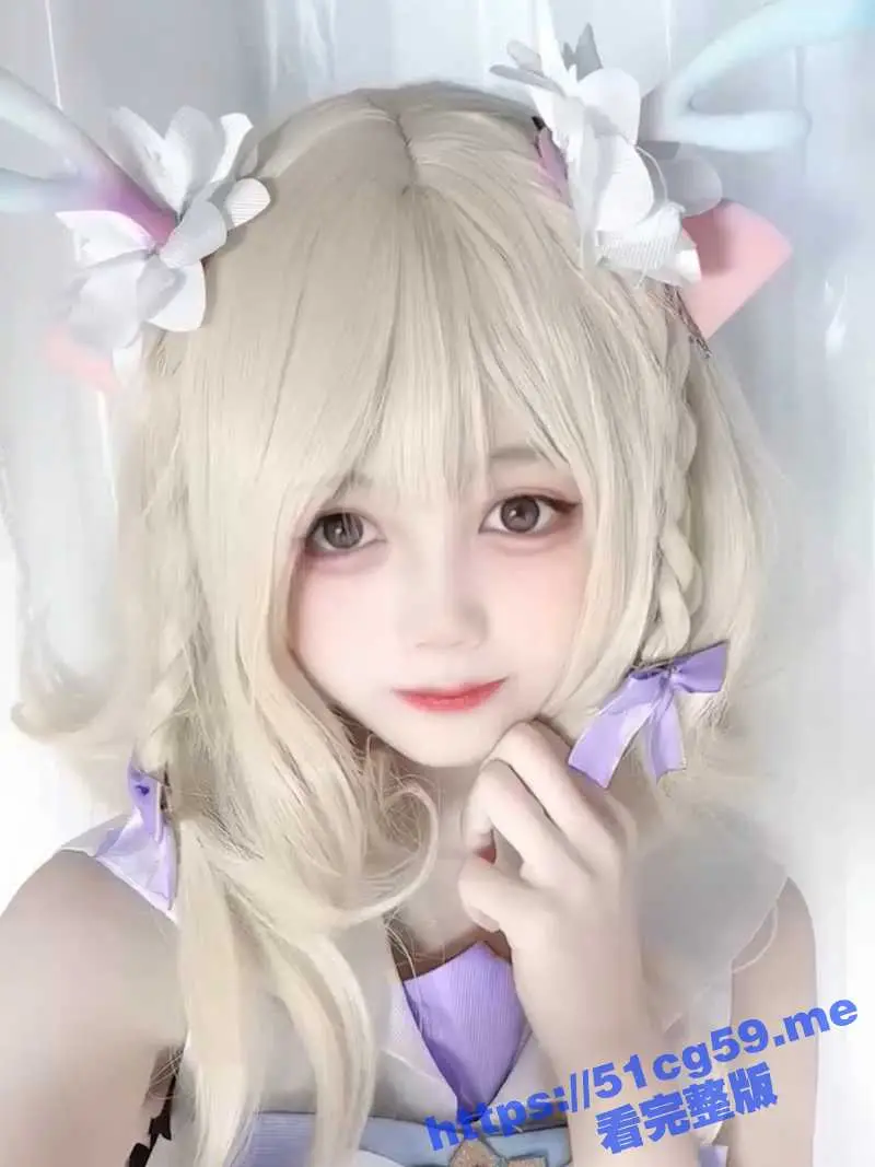 推特新晋福利姬小网红 小池理奈 超清纯的露脸小萝莉 极品颜值 稚嫩身躯自慰秀! 图1
