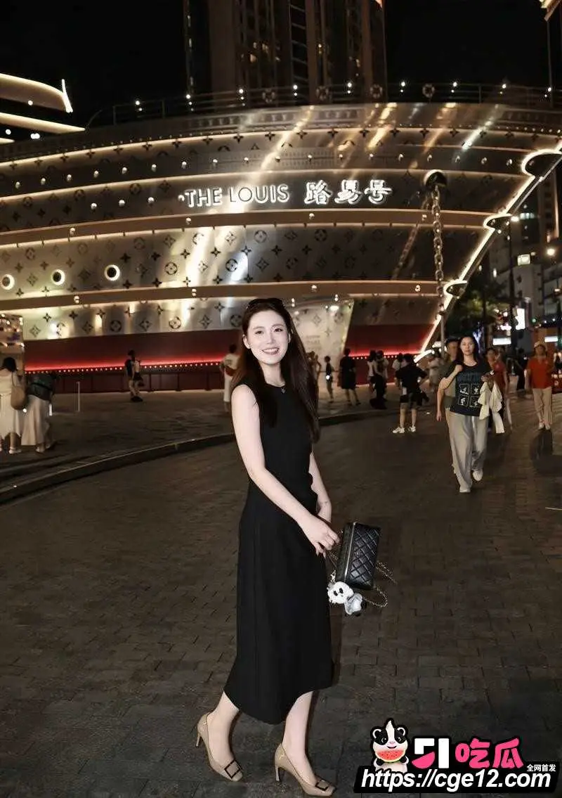 上海复旦教授 王龙 网上选妃约炮立人设 被实锤曝光 事后威胁女方吓到尿失禁! 图7