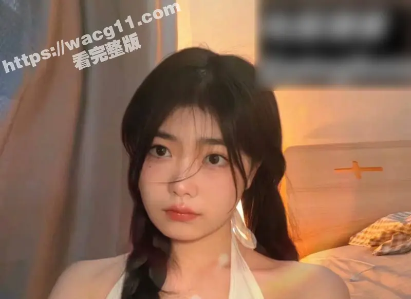 沈阳反差婊张梓涵 性感的肥臀母狗 人前清纯人后骚逼 翘起美臀被疯狂后入抽插 图3