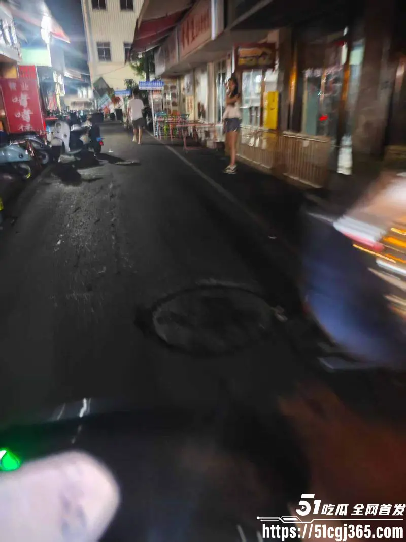 广西埌西菜市 惊现高质量站街女 00后妹子150块10分钟一流 服务 性价比高到老表们乐开花！ 图4