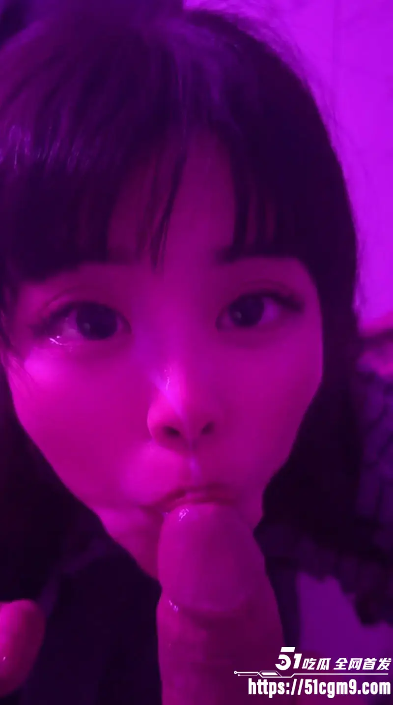 推特嫩妹舞姬 贝璃珞 夜店激情实录 昏暗灯光下极致口交榨精 细节尺度破表 引爆全网吃瓜热潮！ 图7