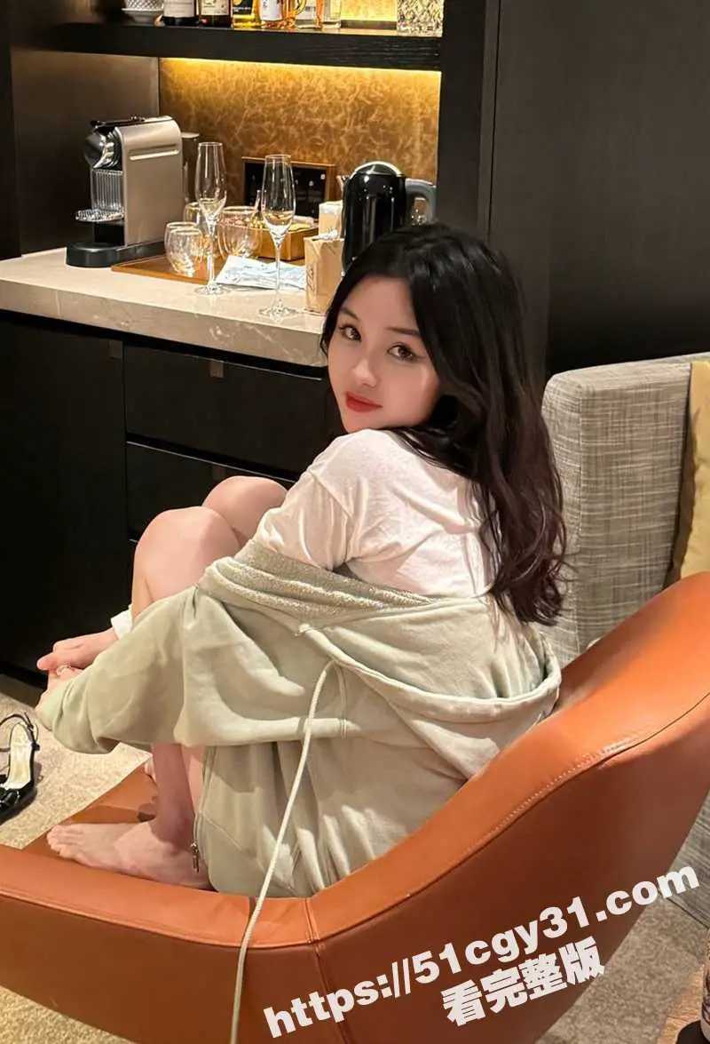 北京城市学院少女 王晗 性爱视频泄露 高颜值学生妹露脸口交 骑乘撸管还被颜射！ 图10