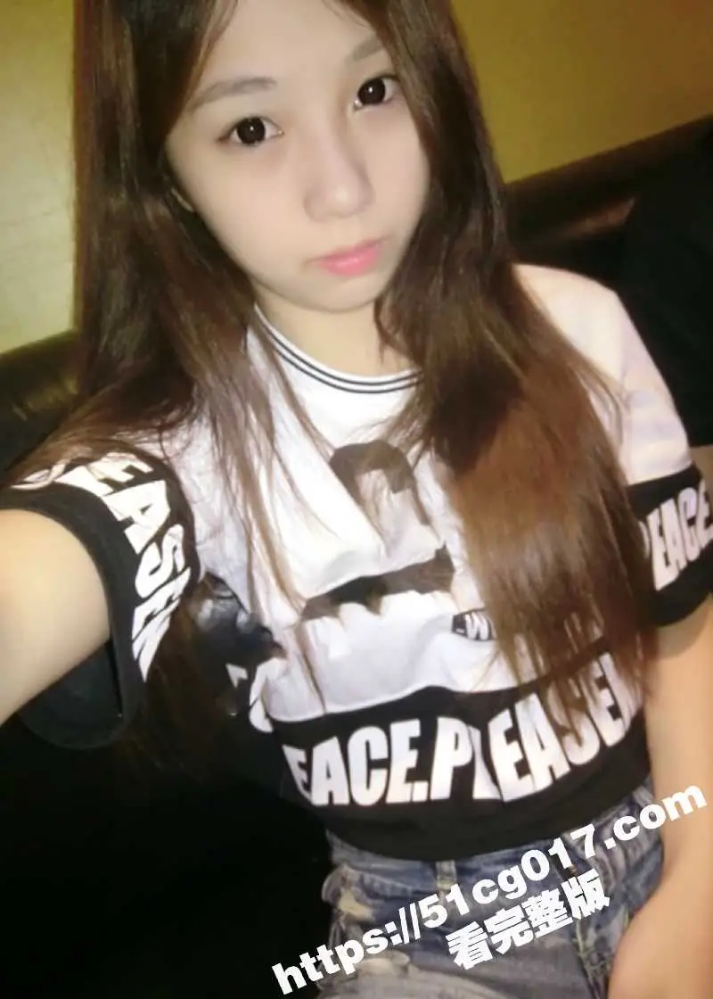 纹身小伙把邻家粉嫩小妹妹骗到宾馆 无套爆操小嫩妹 妹妹被操到哭喊求饶！ 图6