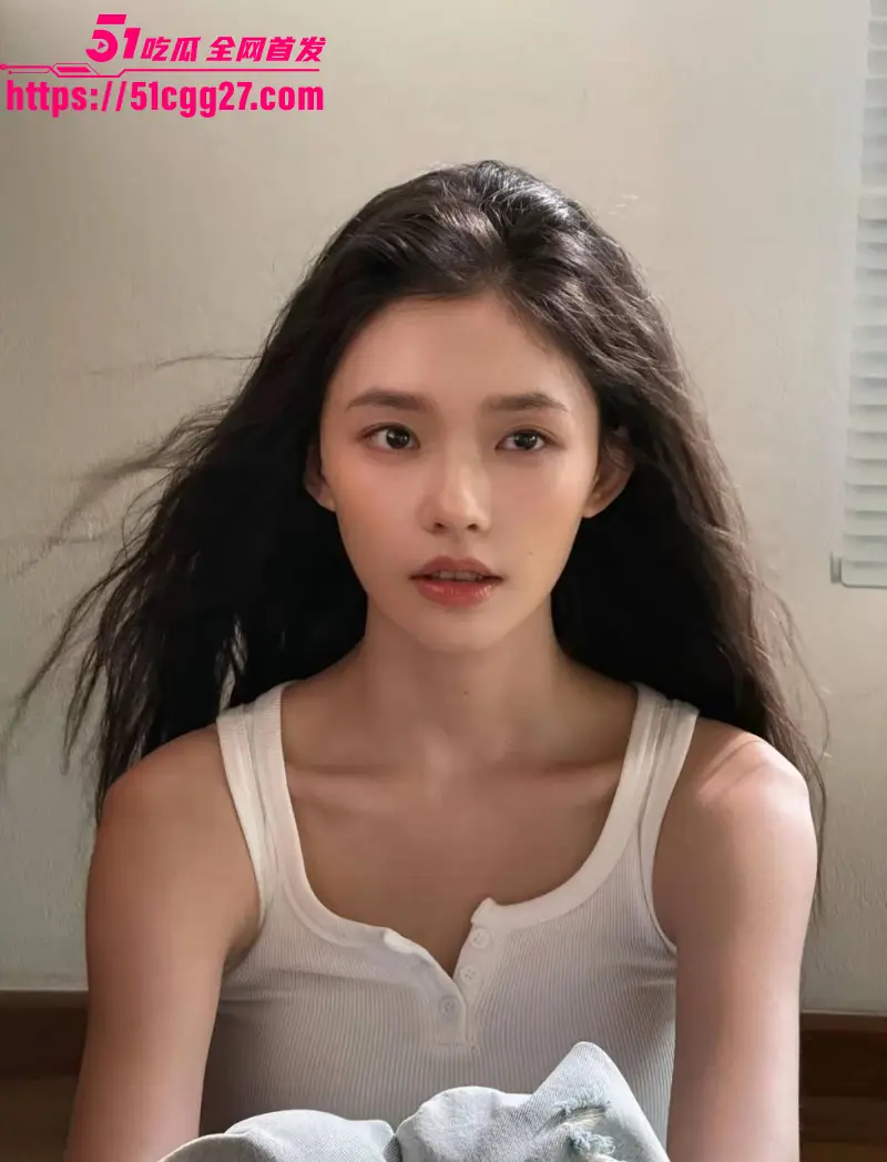喜剧影帝 沈腾 与林允秘恋曝光 隐婚生子轰动全网 三亚同游赠送房产 核心站姐销号后流出不雅视频! 图6