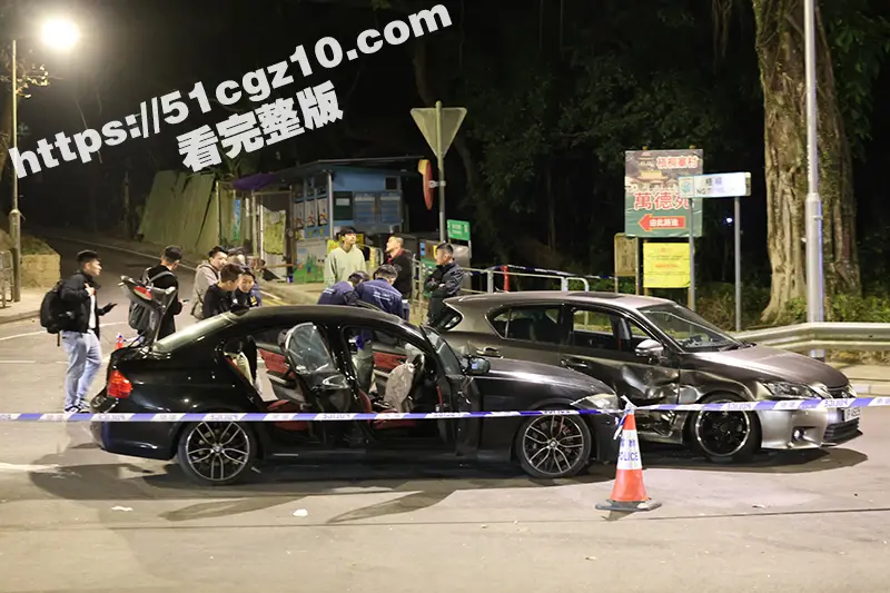 香港发生重大抢劫案 4名男子蒙面持刀及铁锤 闯入上水新丰路南豐珠寶抢劫在大埔失事弃车逃离 现场视频流出! 图9