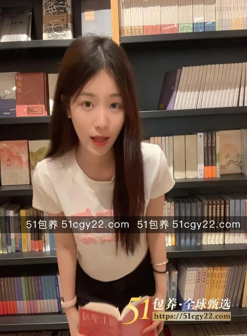 51包养 高端外围 | W2DZ050502 东莞处女 18岁高中妹妹 皮肤Q弹 转运冲喜 好运连连 质量保真 假一罚十 图1