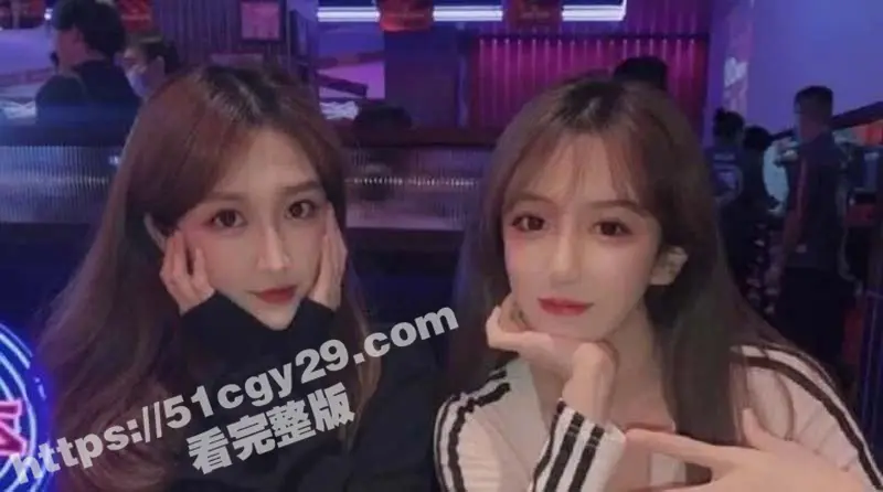 抖音千万网红 呆妹儿小霸王 首秀日塌房 前男友独家投稿爆料开房洗澡 三点全漏露脸实锤！太TM炸裂了！ 图8