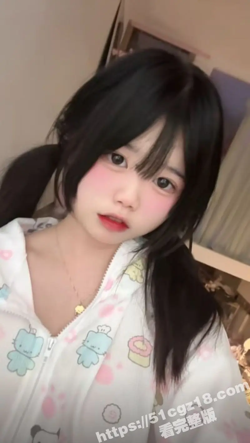 抖音萝莉系网红 幸酱 最新私拍流出 比基尼泳池三点全露发骚 摸逼自慰淫水直流! 图3