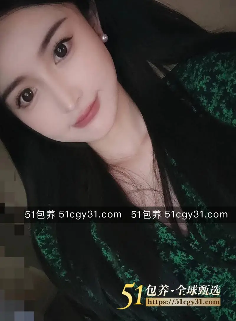 51包养 高端外围 | W2SZ052802 苏州敏感体质妹妹 皮肤雪白初次下水 性格温柔有耐心 质量保真 假一罚十 图3