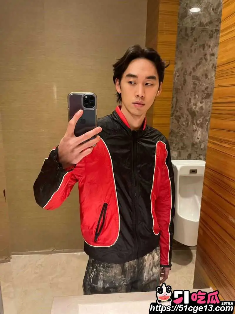 林子濠官宣华裔超模陈瑜 前脚真空黑丝洋女友 后脚秒切清新顶美 多种黑料全遭曝光! 图5