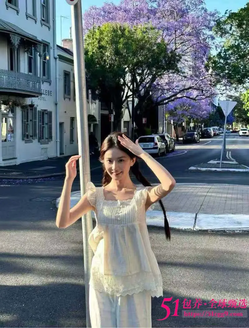 51包养 高端外围 | W1SH121003 上海 白月光级学生妹 五官高级 全身0整 配合度高 质量保真 假一罚十 图3