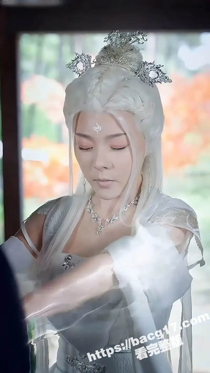 每日短剧《我是仙王不是食神》身为一名厨子竟然随便一碗菜汤便治好了最强战胜！他到底是何来历！ 图1