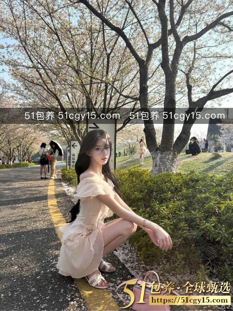 51包养 高端外围 | WWX041104 无锡淘宝模特 天然无整肤若凝脂 质量保真 假一赔十 图2