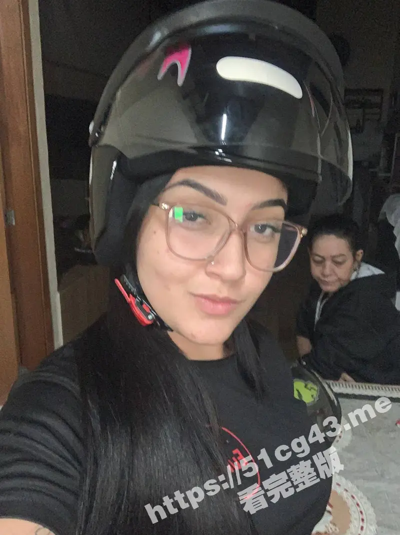 泄密反差南美小骚妇 每插一下都能带出骚水来 丰乳肥臀屁股真的大 这种身材你喜欢吗 图1