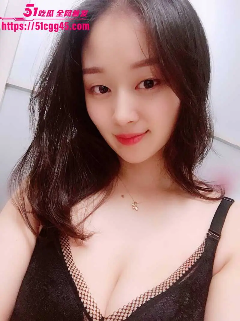 江苏淮安淫妻 袁媛 婚内出轨曝光 美貌人妻却饥渴难耐 婚内约炮五六十人 文静外表下骚逼母狗本性尽显！ 图3