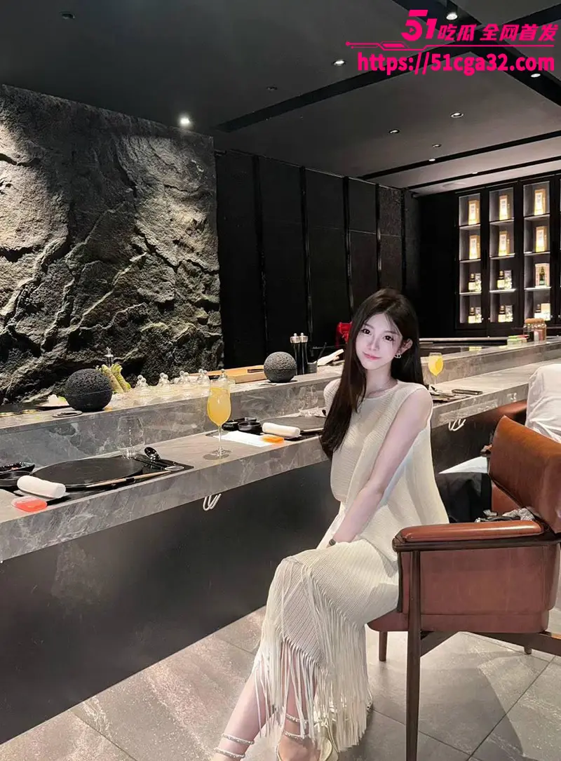 顶级名媛 黄丽娜 做爱视频第二弹 黑丝渔网套装包裹曼妙肉体 花式体位做爱上演动作大片！ 图7