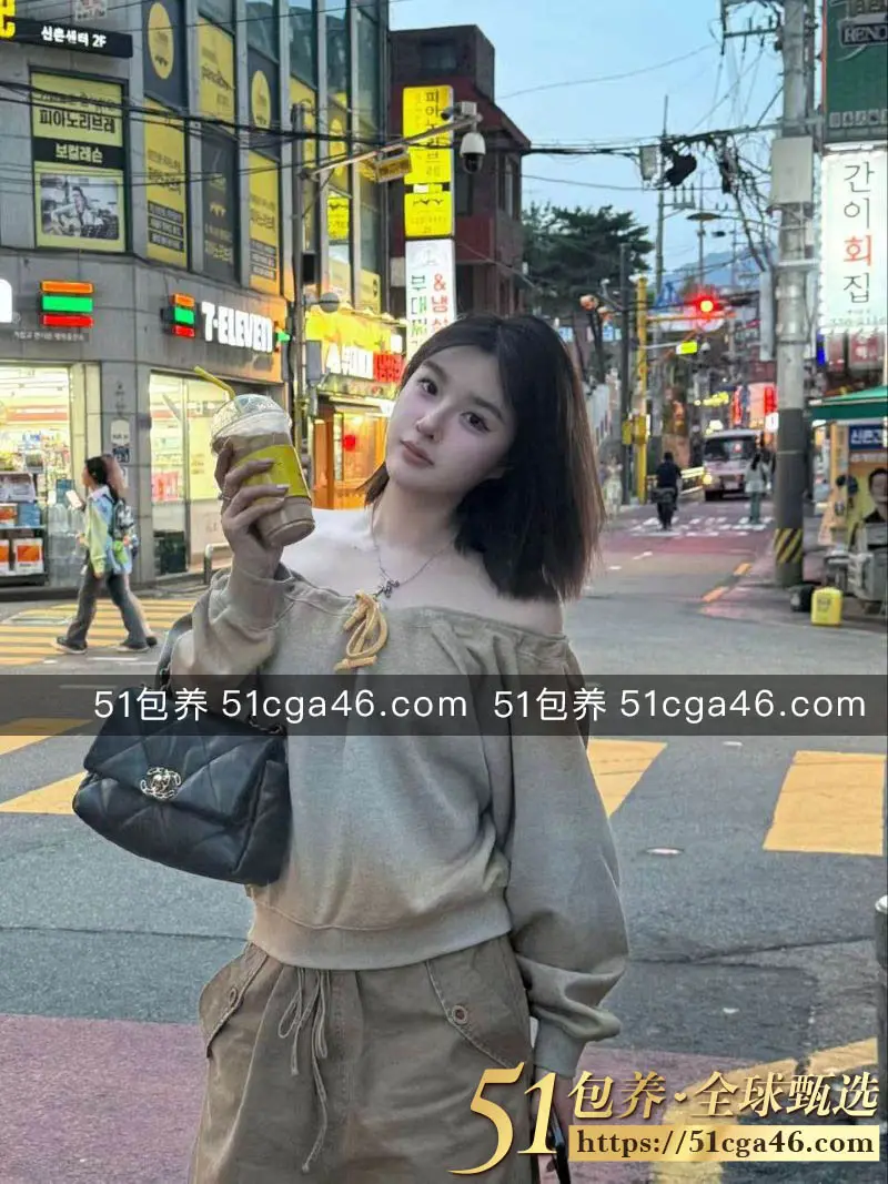 51包养 高端外围 | W1BJ080704 北京留学生 可纯可欲水多活好 质量保真 假一赔十 图1