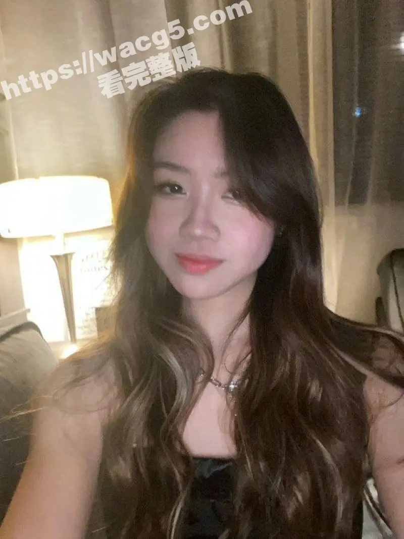 男友让白虎美女发性感视频来打飞机 知道男友的爱好 自己把屁股打的全是淤血 真是越暴力越兴奋! 图3