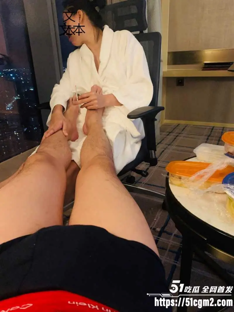 江苏苏州已婚少妇 杨玲 婚内多次出轨 老公发现后毫无悔意 被写下淫乱经历 内容堪比小说少妇白洁! 图19
