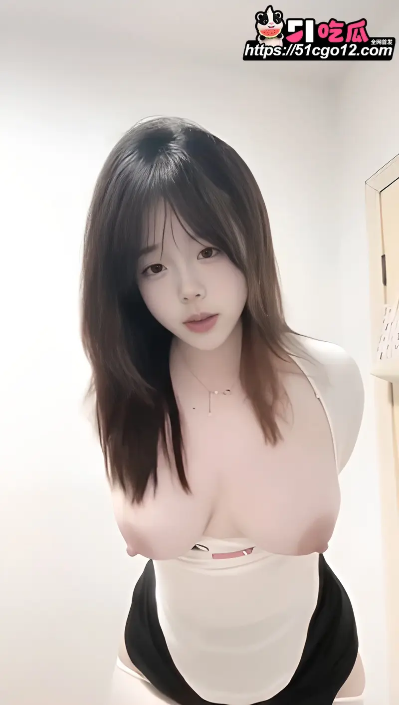 抖音BBW身材小网红 福利私拍 梨形身材抖臀甩奶 表情骚浪到极致! 图2