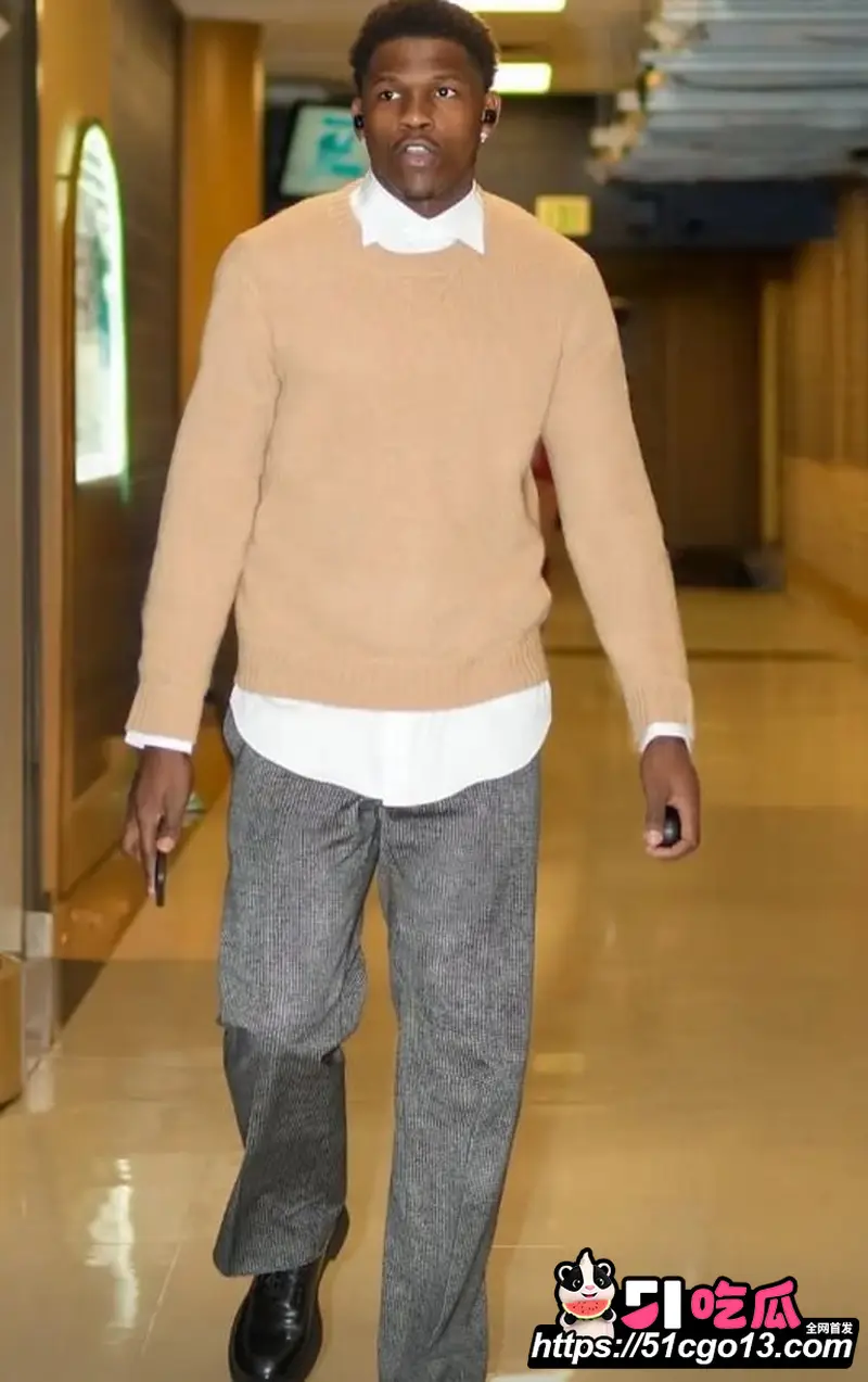 NBA球星 安东尼爱德华兹 脚踏多只船 13个月四个孩子四个妈 到处播种私生活混乱至极 图11