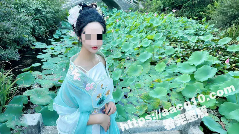 海角社区 姐弟乱伦大神 会喷水的亲姐姐 古韵版 这次终于露脸了 操的姐姐无限喷水 不停求饶 妈耶 这也太仙儿了吧! 图3