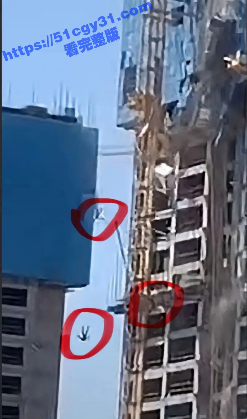 甘肃定西漳县 一工地发生特大工程事故 塔吊折断导致3人遇难 现场视频令人惊心动魄！ 图2