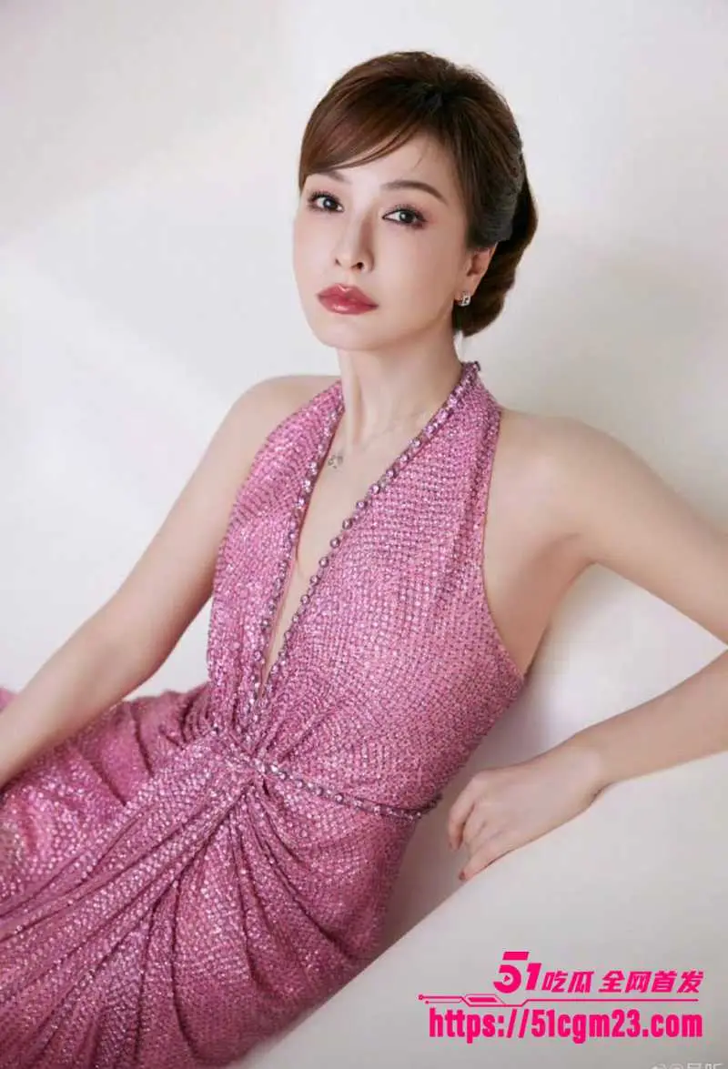 湖南卫视主持人 吴昕 七年地下恋被扒 与男星同居做爱遭偷拍 尺度碾压艳照门! 图3