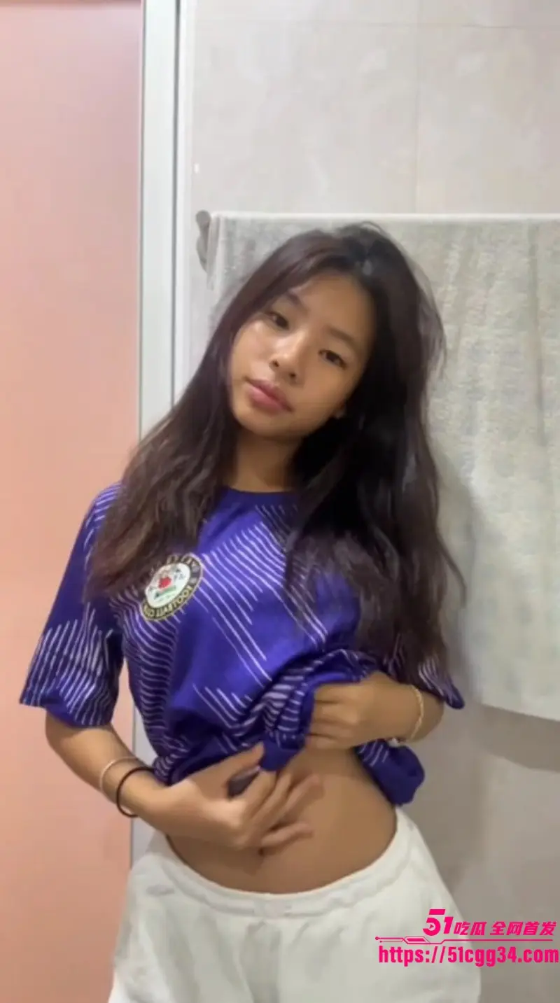 贵州精神小妹 吴婕 裸贷视频流出 黑皮少女展露美乳骚穴欲火横生 扭腰拍臀诠释反差本性！ 图3