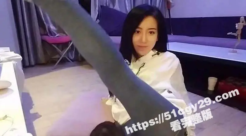 抖音千万网红 呆妹儿小霸王 首秀日塌房 前男友独家投稿爆料开房洗澡 三点全漏露脸实锤！太TM炸裂了！ 图7