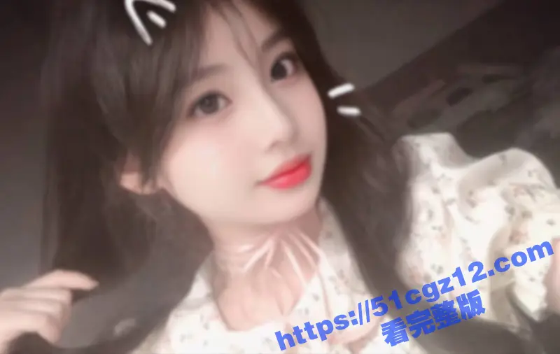 浙江杭州学生妹汪彤 清纯颜值女大学生 和网友裸聊自慰视频流出 图2