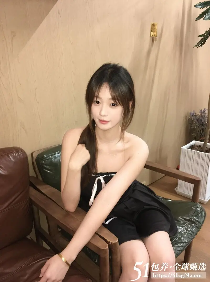 51包养 高端外围 |W1XA80302 西安学生 刚下海紧致干净 听话主动 质量保真 假一罚十 图4