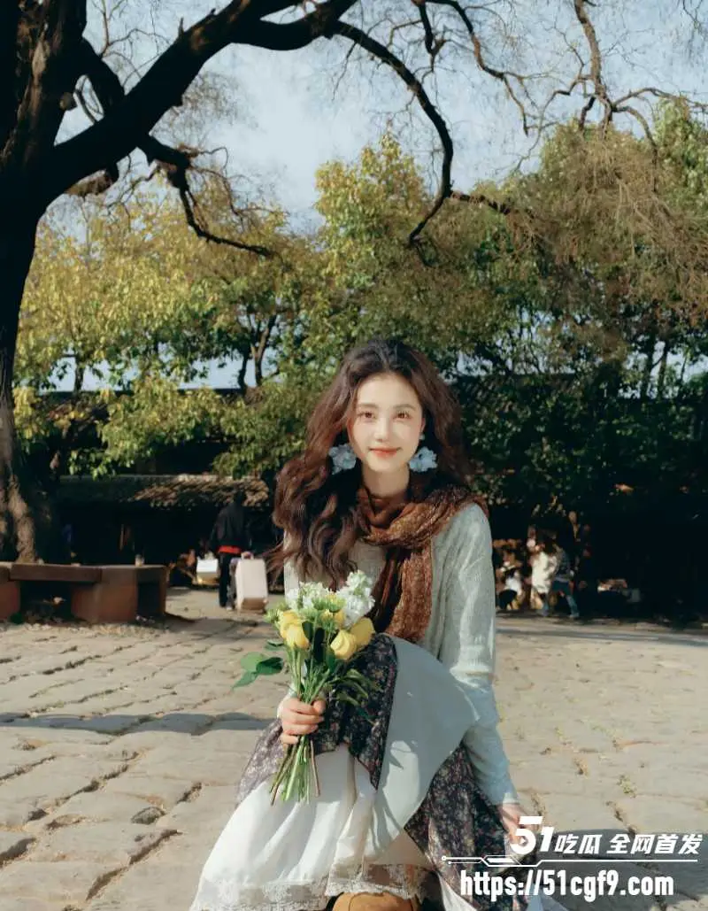 95后男演员 蒋龙 曝出新恋情 女主身份成谜 陈思诚绿帽癖再度引发关注! 图14