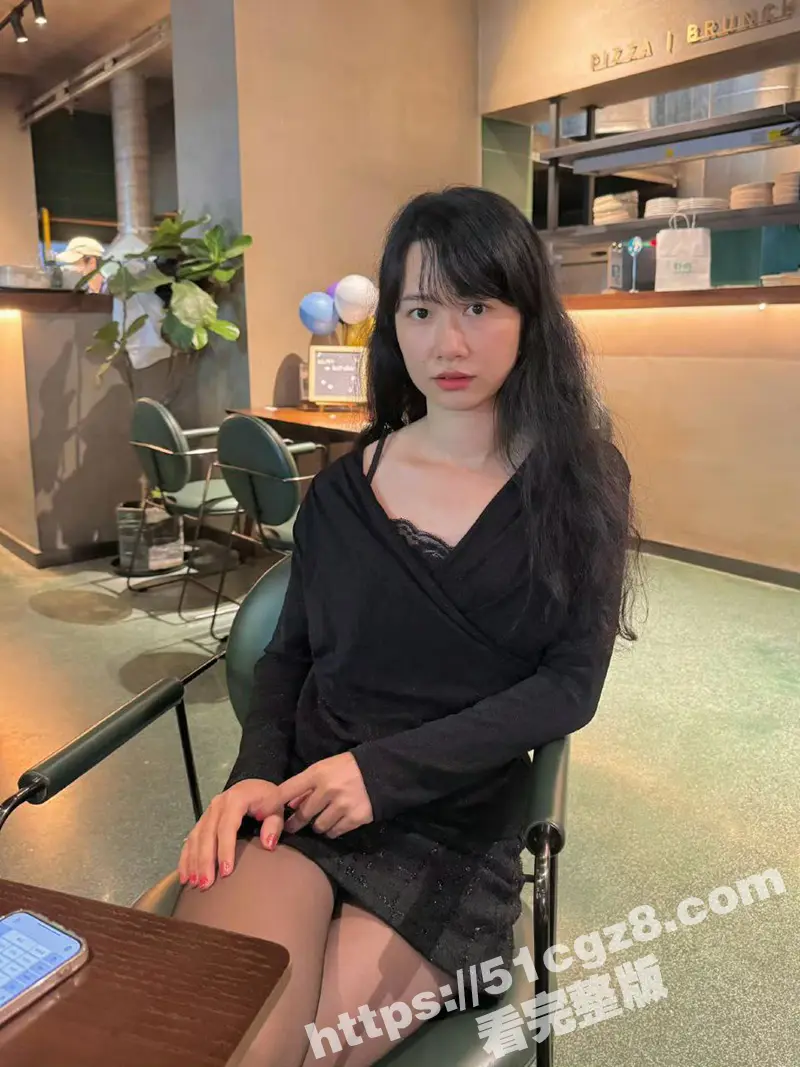 广州体育学院男大体育生 付杰星 意外将勃起照发给亲妈 竟发生了意料不到的故事 母子乱伦视频及聊天记录曝光 图3
