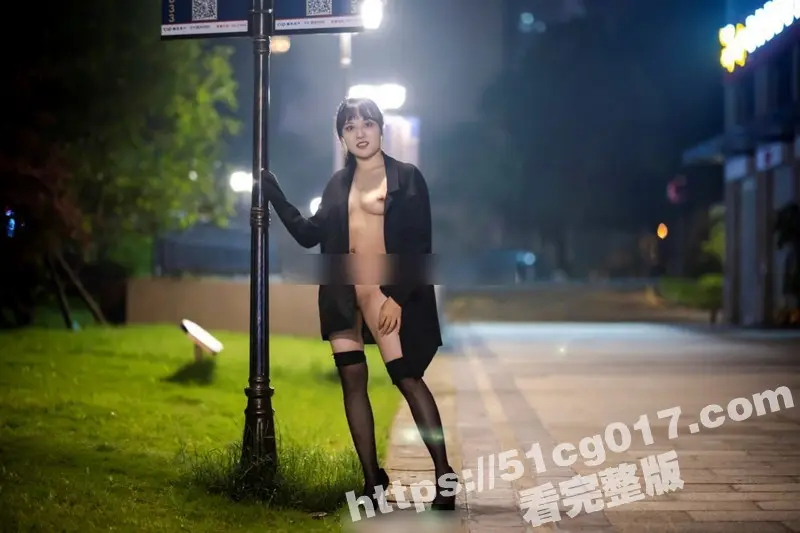 重磅核弹!顶级气质御姐 静茹 户外露出4K拍摄 吓得保安不敢靠近 风情万种完美画质欣赏! 图3