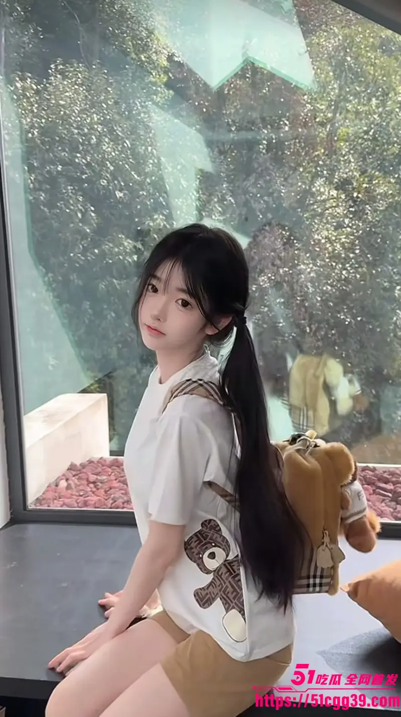 抖音网红绿小林子 AI换脸视频流出 深喉狂吸肉棒 后入猛操浪叫连连 纯欲诱惑让人欲罢不能! 图4