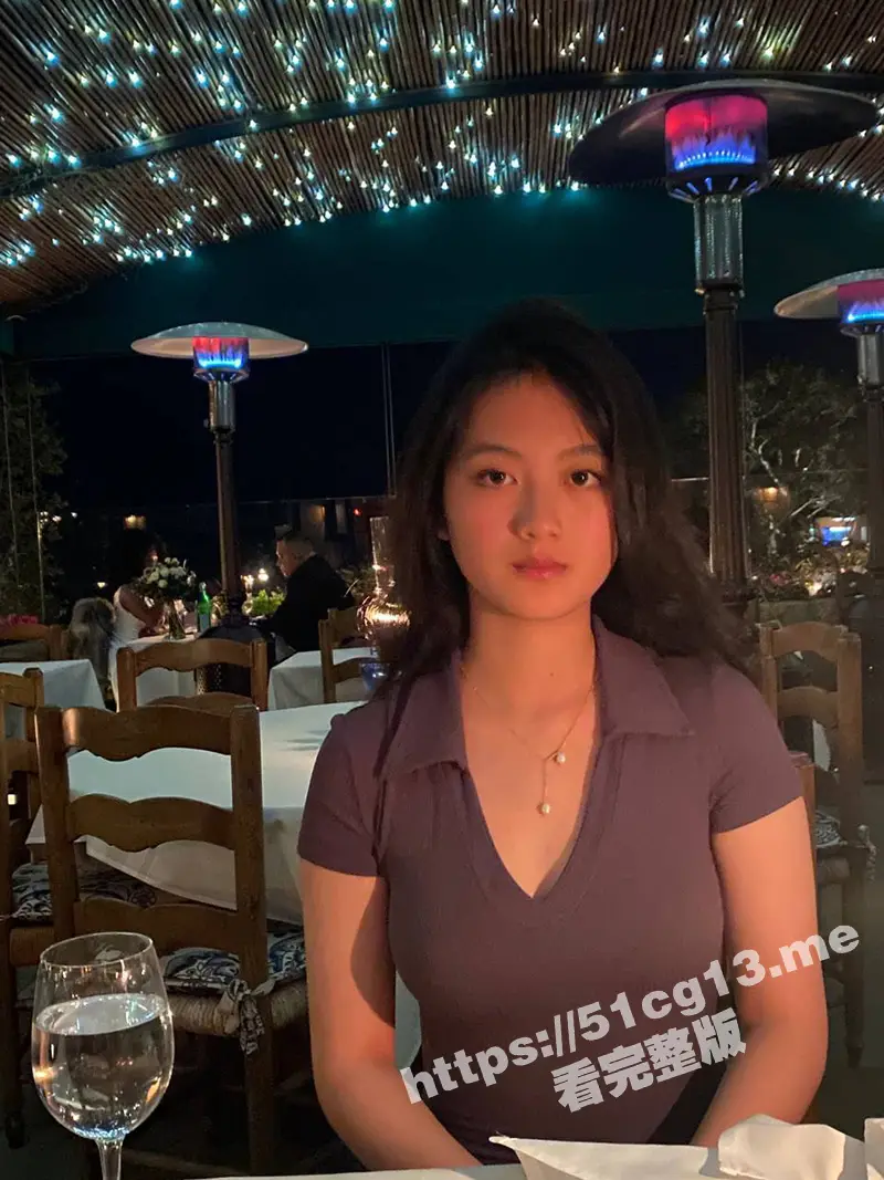 新加坡留学生 刘冰 被前男友曝出 在留学圈子乱搞 多次约炮同校留学生王子明 拍摄不雅视频流出! 图1