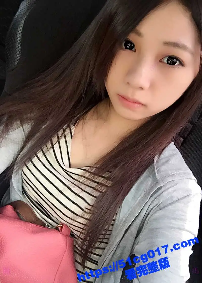 纹身小伙把邻家粉嫩小妹妹骗到宾馆 无套爆操小嫩妹 妹妹被操到哭喊求饶！ 图4