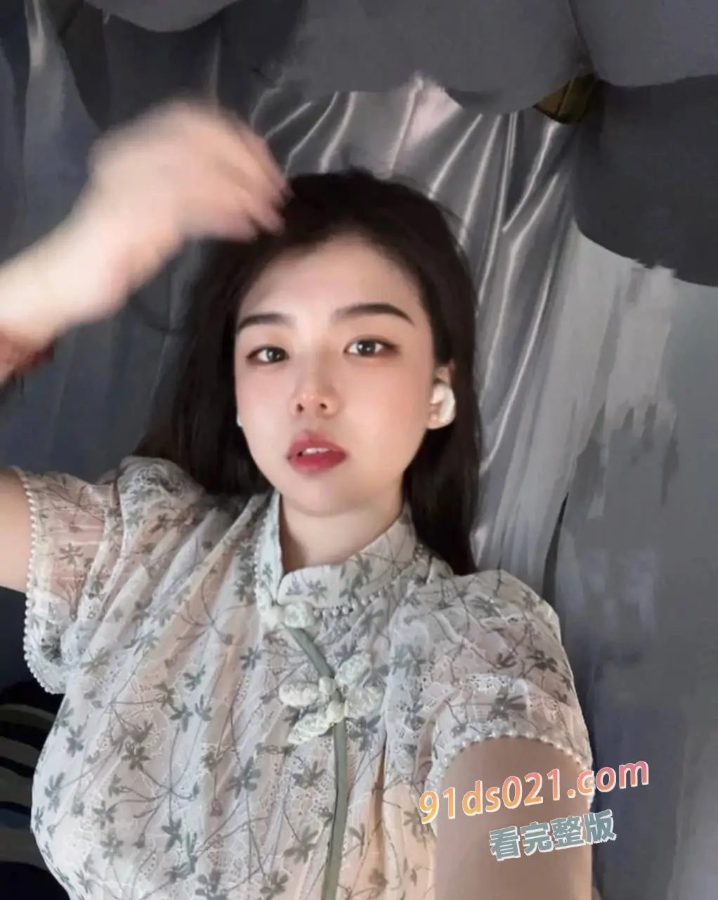 广东广州 华南农业 杨巧 反差母狗，被金主包养当做狗一样调教，已经开三通！ 图1