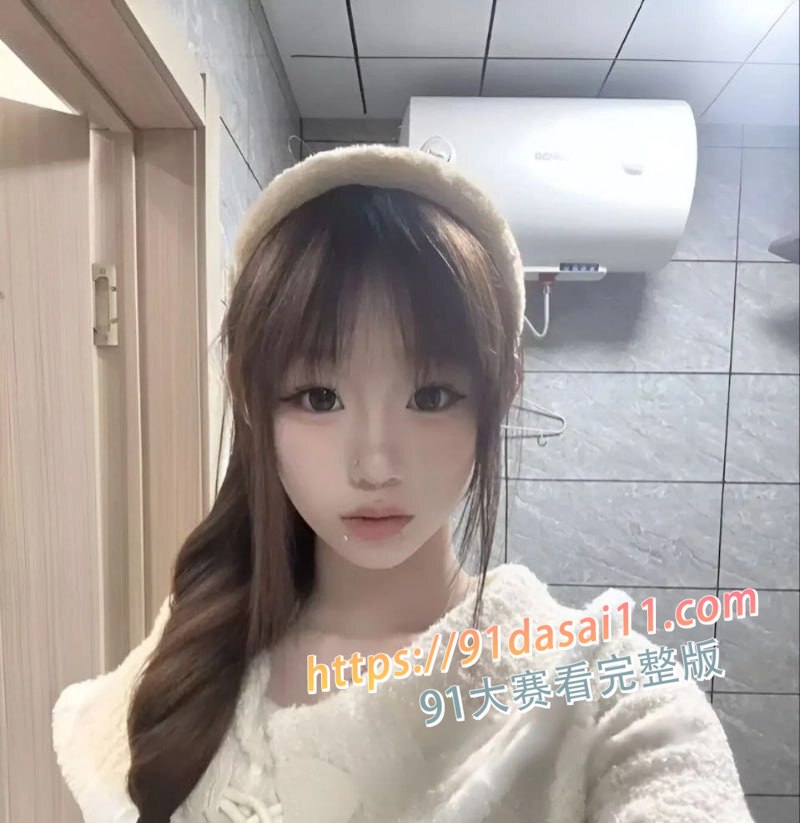 抖音网红小姜姜榜一定制全裸调教视频全网曝光 极品嫩乳 激情自慰扣逼 图3
