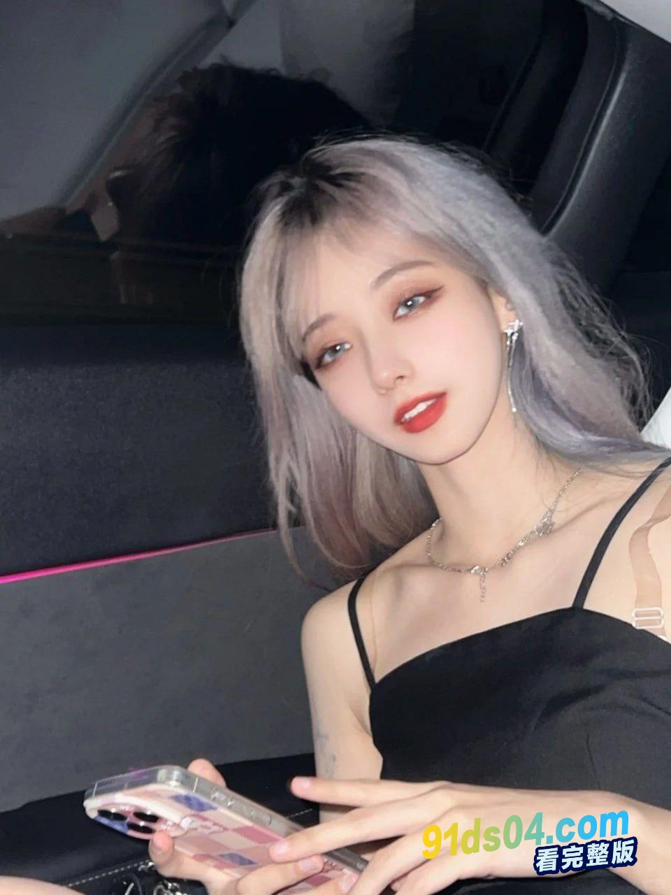 西安 极品女神刘嘉欣，现役Kpop女团成员，下海做伴游，5天3W，162的身高的极品炮架子，看起来身材不错，毕业于西安师范大学！ 图6