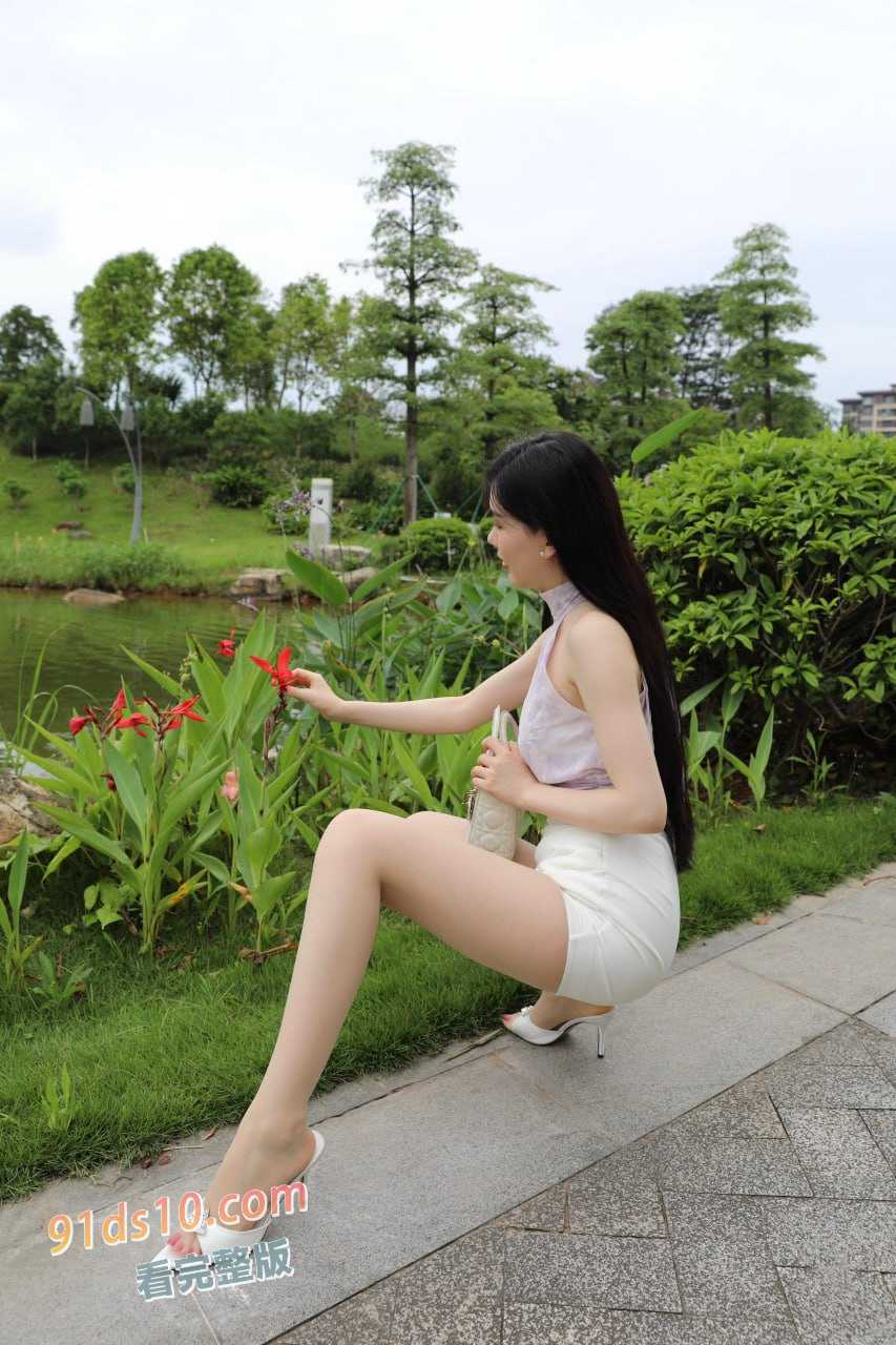 仙女下凡！美腿甜美女神 Chloe霏霏 极品美腿女神 与金主无套啪啪内射视频流出 这颜值太高了吧！ 图4