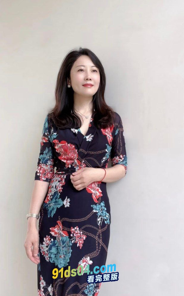 超有气质嫂子以身抵债 嫂子的肉体诱惑无人抵挡 500一次价格公道相当良心 图5