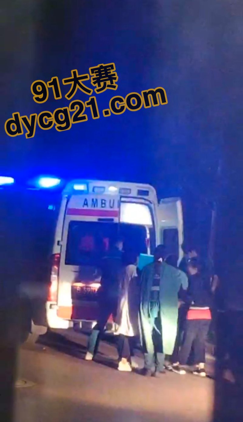 吃瓜！大连高校厕所生子 人们总说女生要洁身自好 却忽视男生要担责