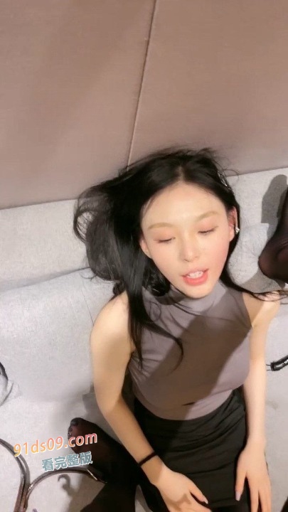 女同系列 直播女王 禾HE 最新直播录屏论坛流出 捆绑调教女M打耳光喝圣水 图3